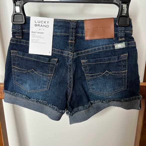 Little girls Lucky Brand Riley denim shorts - Picture 3 of 6